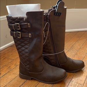 Brown girls boots